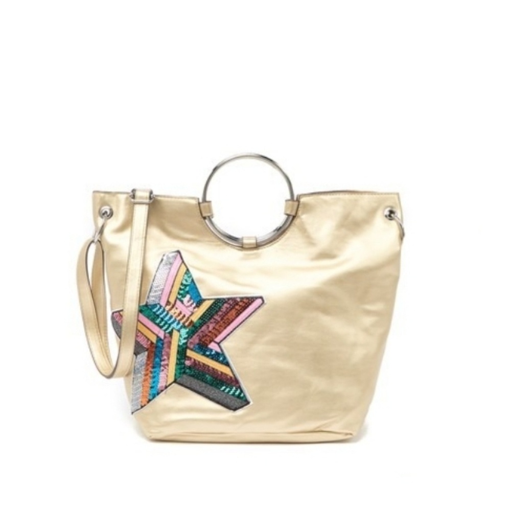 *NEW* Star ring tote by t-shirt and jeans